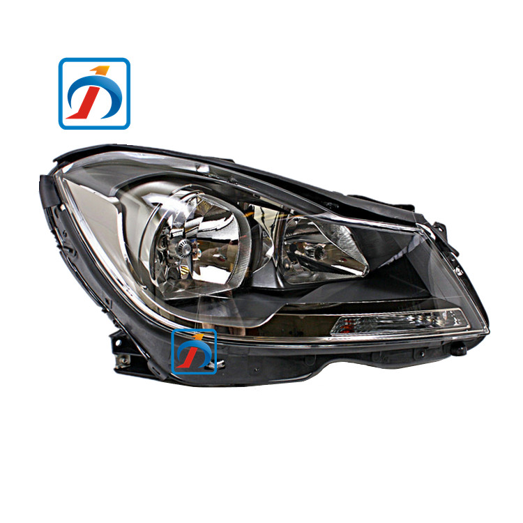 Right 2011 2013 New C Class W204 Headlight Halogen for C180 C200 C230 C260 C280